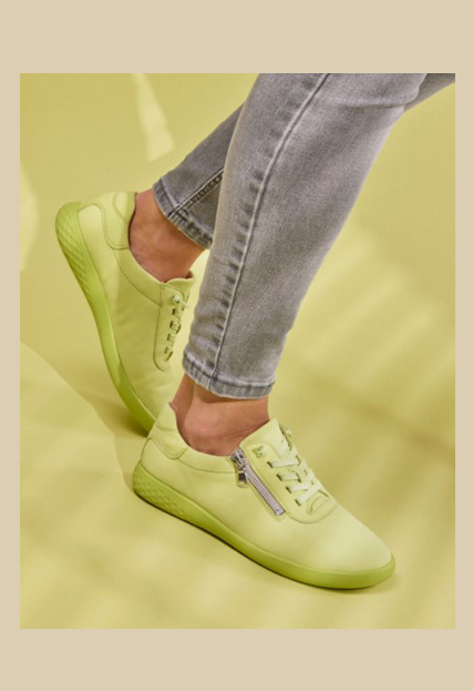 Waldlaufer Shoes