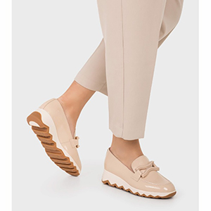 Wonders - Ladies Beige Patent Leather Loafers